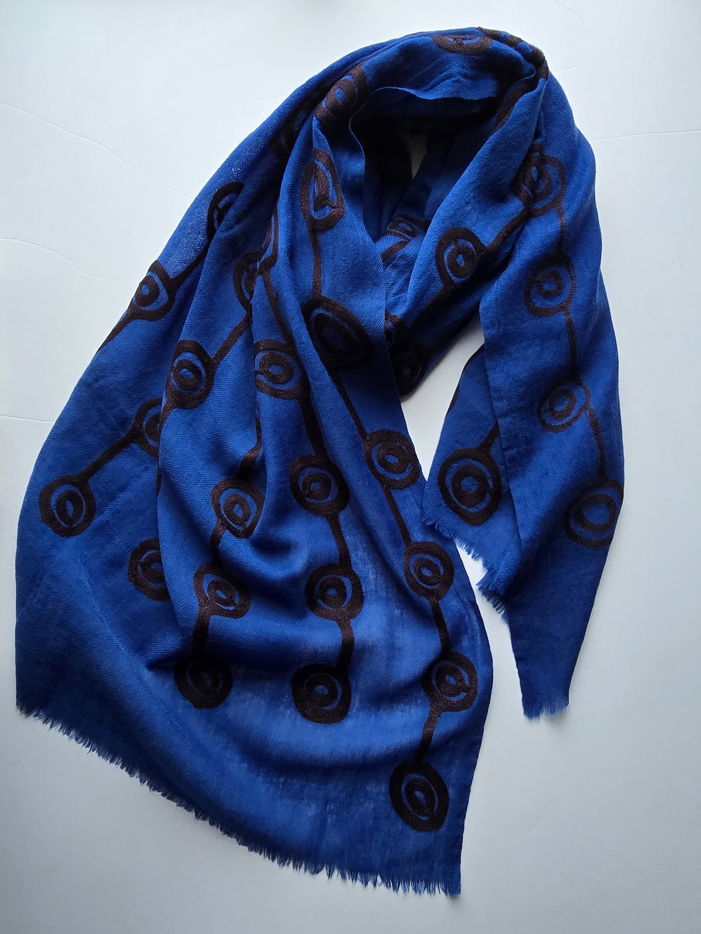 Premium Merino Wool Scarf – Soft, Warm & Breathable