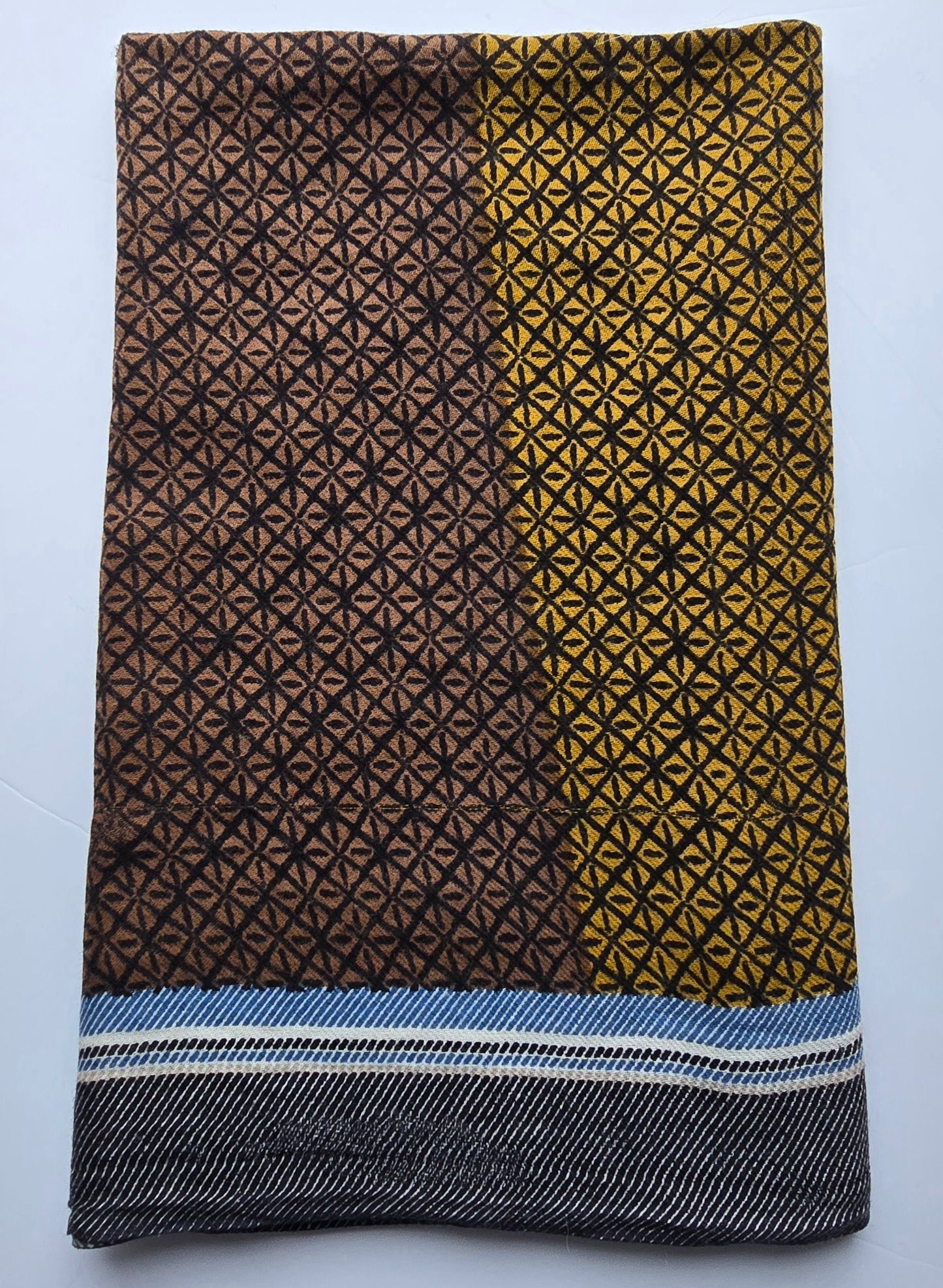 Premium Merino Wool Scarf – Soft, Warm & Breathable
