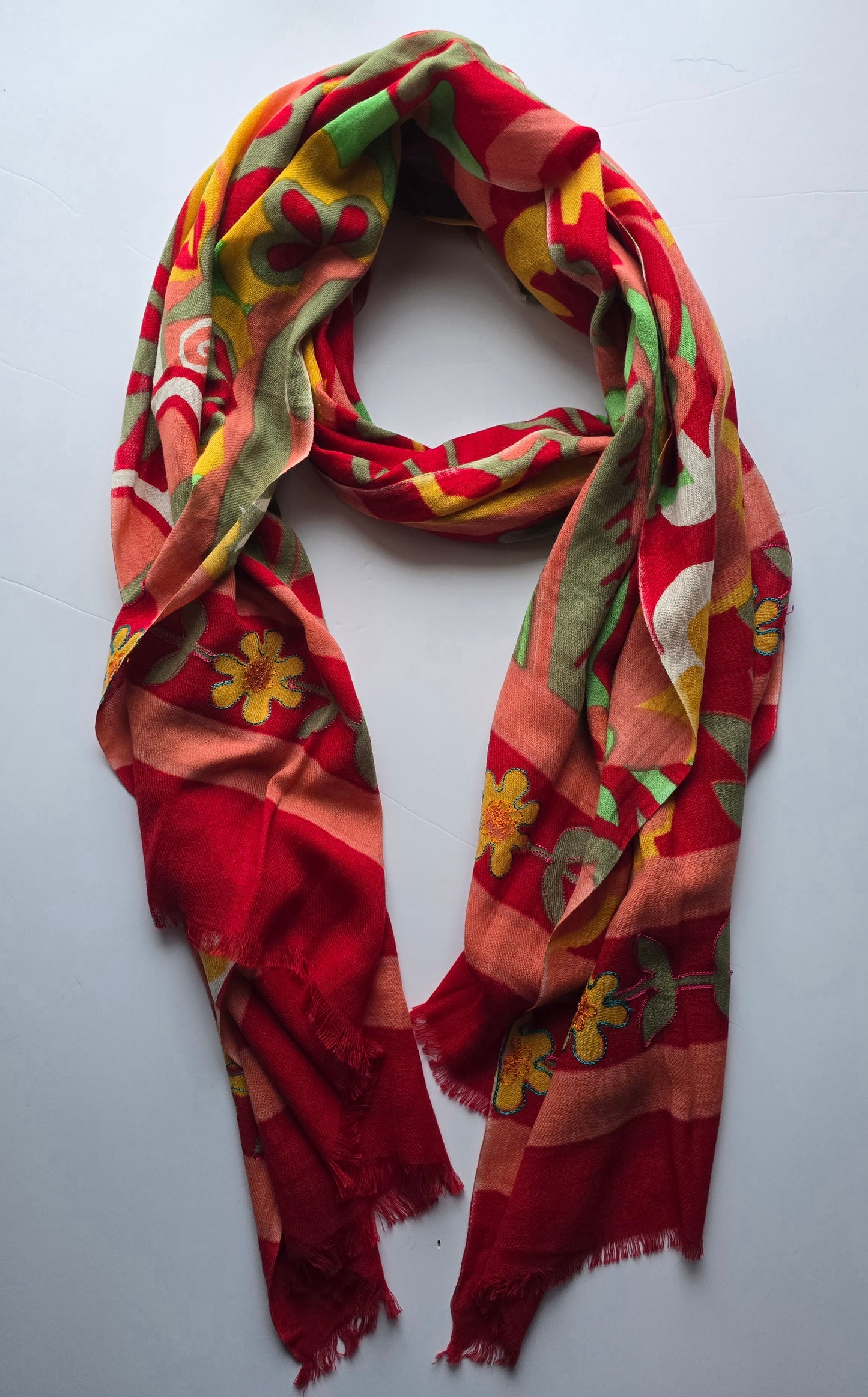 Premium Merino Wool Scarf – Soft, Warm & Breathable